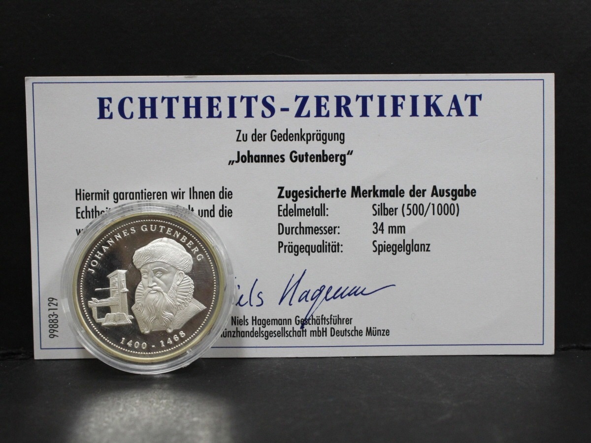 독일 발행 독일의 근대 활판인쇄술의 발명자 - 요하네스 구텐베르크 은 메달