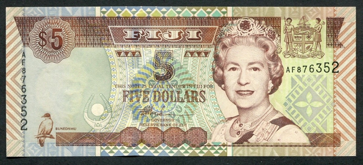 피지 2002년 5달러 미사용