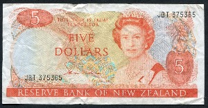 뉴질랜드 1981~1985년 5달러 사용제